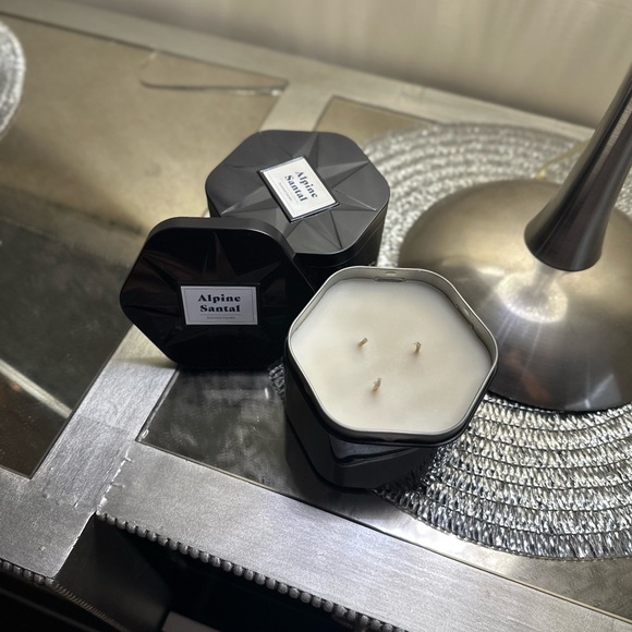 Black Candle - Picture 1 of 2